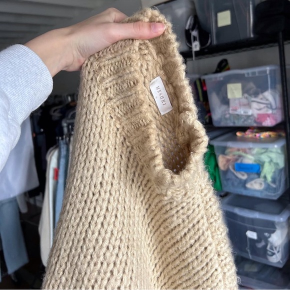 Meshki chunky knit sweater - Picture 5 of 6